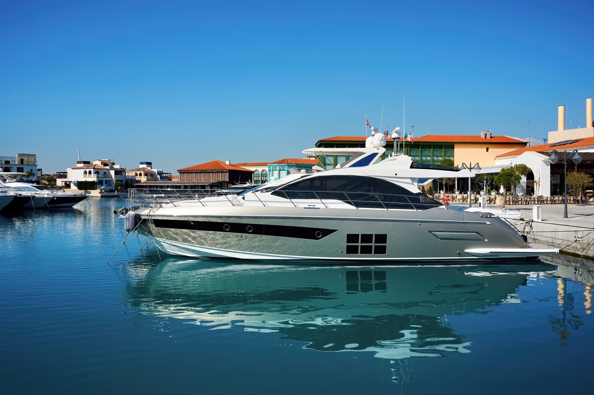 Yacht Club